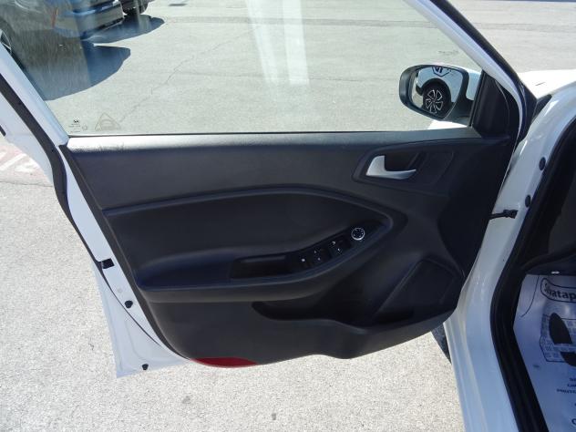 Hyundai i20 i20 1.1 CRDi 12V 5 porte Go! Plus - Foto 7