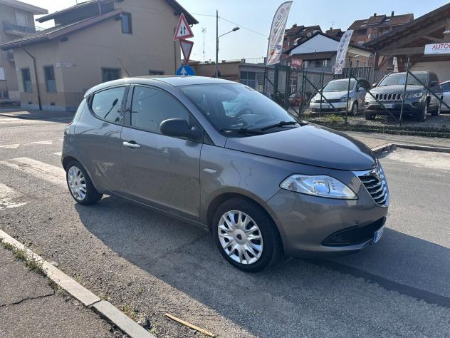 Lancia Ypsilon 1.2 69 CV 5 porte S&S Silver GPL - Foto 3