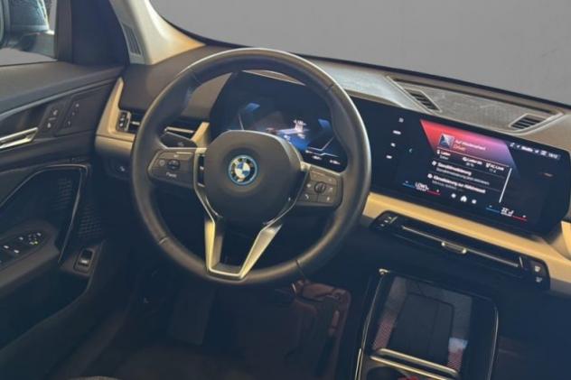BMW iX1 eDrive 20 rif. 24211473 - Foto 4