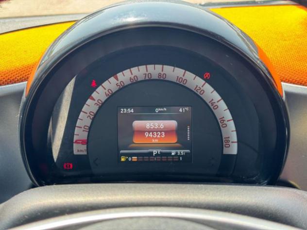 SMART ForTwo 1.0cc 71cv AUT. TETTO PANORAMICO CRUISE CONTROL rif. 23993152 - Foto 9