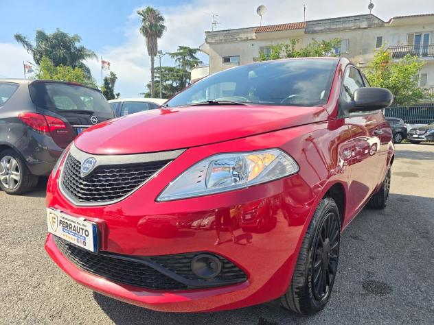Lancia Ypsilon 1.0 FireFly 5 porte S&S Hybrid Ecochic - Foto 4