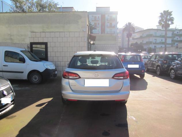 Opel Astra 1.6 CDTi 136CV Start&Stop Sports Tourer Dynamic - Foto 4
