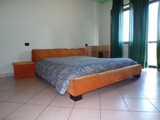 Biandronno - Appartamento con splendida terrazza - Foto 6