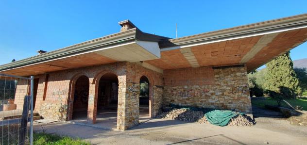 Villa in vendita a Segromigno In Monte - Capannori 535 mq Rif: 1313187