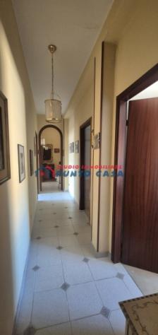 SAN GIULIANO – Appartamento all’8° e ultimo p. c/a – 100 mq ca. – 3 vani + acc. Buone condizioni, vista mare. Euro 59 mila CL GI - Foto 8