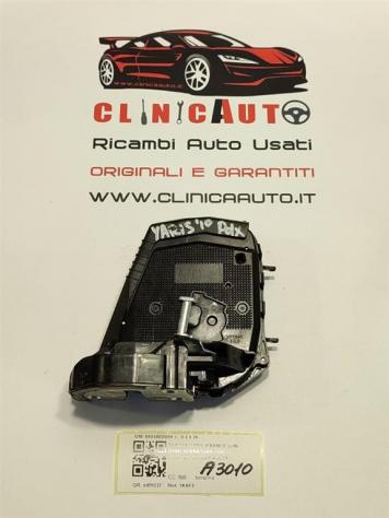 SERRATURA POSTERIORE DESTRA TOYOTA Yaris Serie 690500D060 (0811)