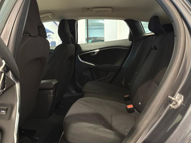 Volvo V40 D2 1.6 Momentum Diurne LED Bluetooth Clima Cruise - Foto 8