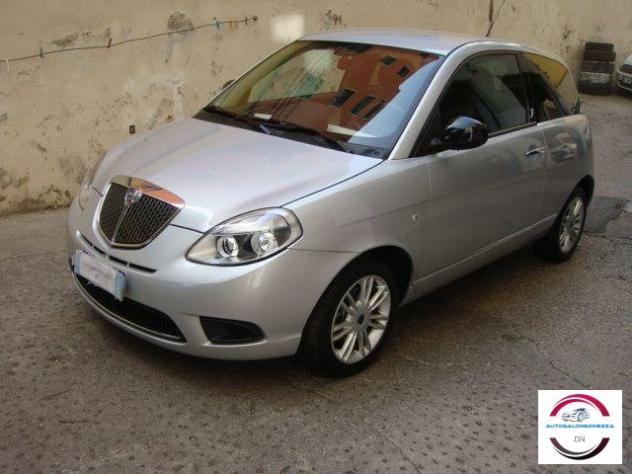 LANCIA - Ypsilon - 1.2 Platinum *km 25000* - Foto 2