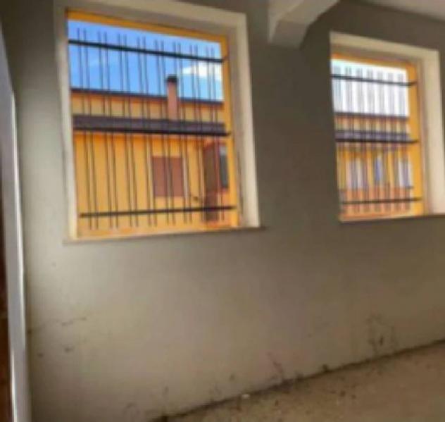 Immobile in asta di 536 m² con più di 5 locali in vendita a Loreto Aprutino - Foto 4