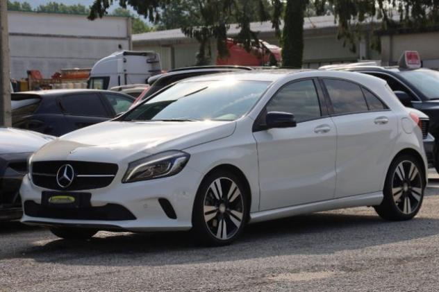 MERCEDES-BENZ A 180 Premium rif. 23786587 - Foto 3