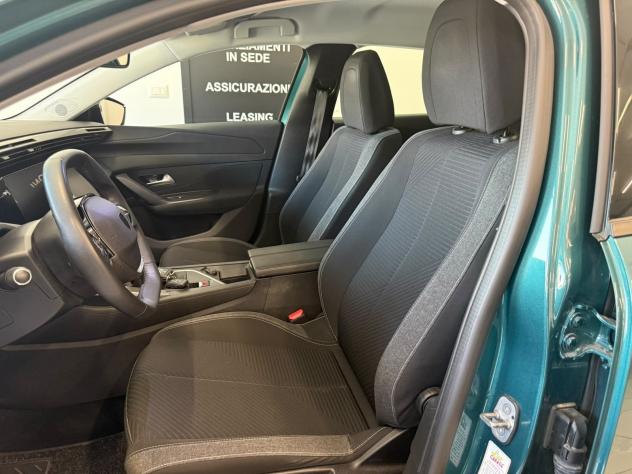 Peugeot 308 PureTech Turbo 130 S&S SW Allure - Foto 9