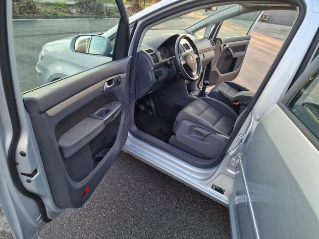Volkswagen Touran 2.0 Highline Ecofuel - Foto 10