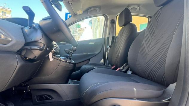 Lancia Ypsilon 1.0 FireFly 5 porte S&S Hybrid Gold - Foto 9