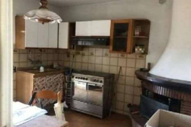 Immobile in asta di 83 m² con più di 5 locali e box auto in vendita a Castiglion Fiorentino - Foto 4