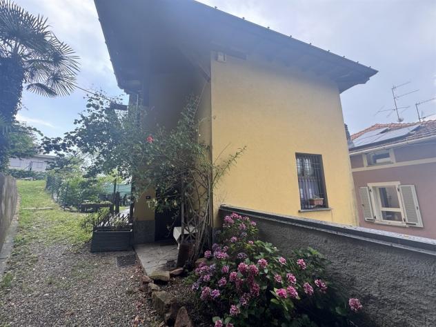 GAVIRATE STUPENDA VILLETTA RISTRUTTURATA - Foto 10