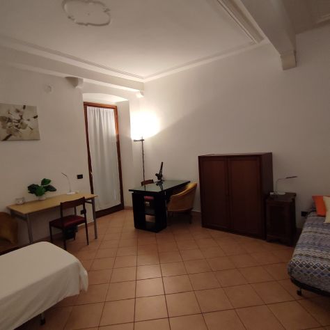 AFFITTASI DUE POSTI LETTO IN CAMERA DOPPIA - Foto 8