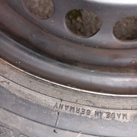Ruota di scorta 15 BMW Serie 3 anni 90 205/60 R15 Pirelli - Foto 8
