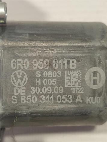 MOTORINO ALZAVETRO POSTERIORE SINISTRO VOLKSWAGEN Polo 5° Serie 6R0959811B 0130822532 (0917) - Foto 2