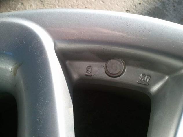 Un cerchio Porsche Cayenne - Foto 3