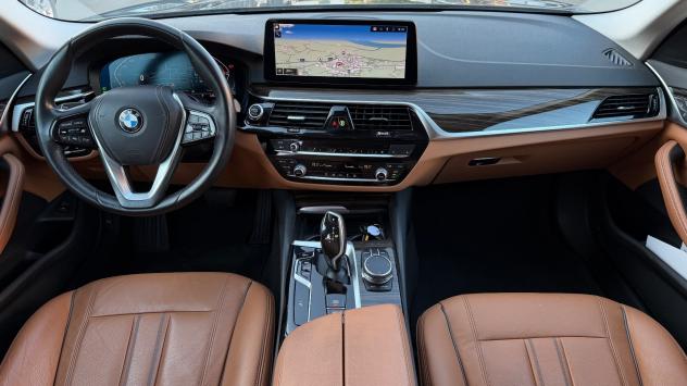 BMW 520D TOURING XDRIVE 48V 2.0 LUXURY AT8 190 CV - FULL LED, PELLE, VIRTUAL COCKPIT - Foto 9