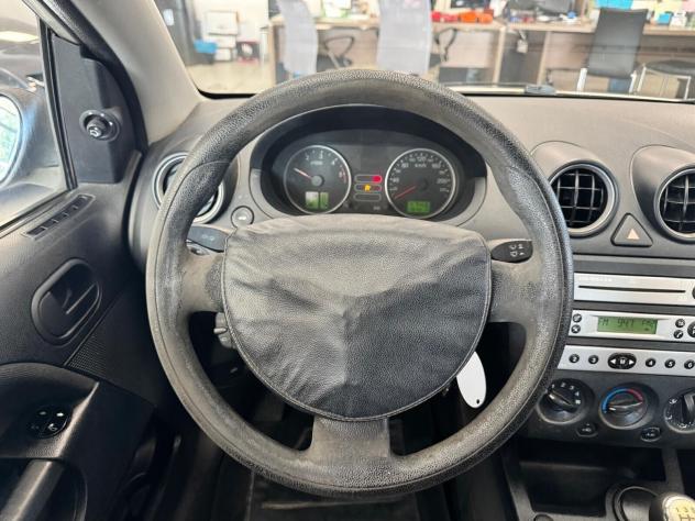 Ford Fiesta 1.4 TDCI 68CV 5 PORTE 2005 - Foto 7
