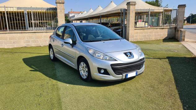 Peugeot 207 1.4 HDi 70 cv 2013 NEOPATENTATI - Foto 2