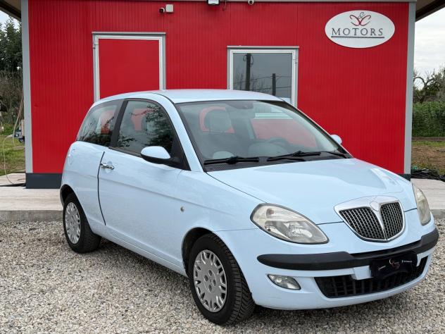 Lancia Ypsilon 1,3 MJT Cambio Automatico