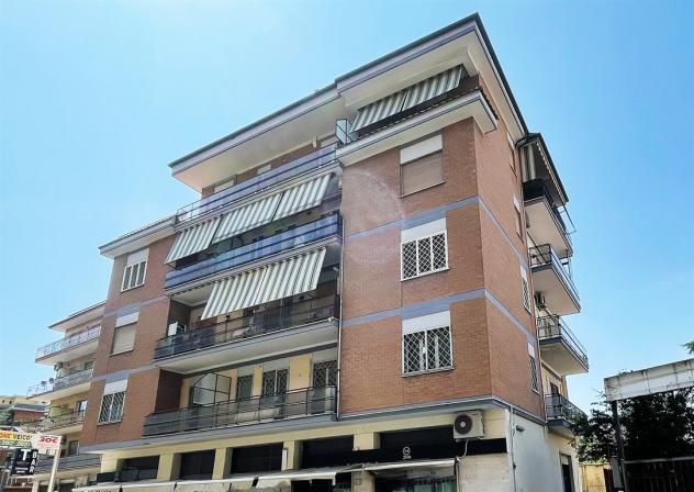 Nuda Proprietà Delizioso Superattico - Foto 2