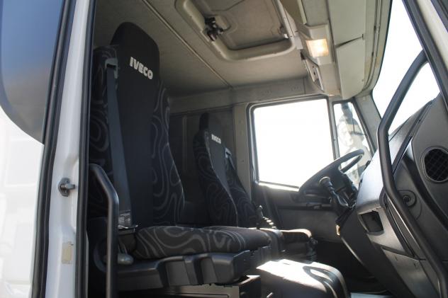 Iveco LKW/TRUCKS EUROCARGO 180E28 CON GRU'PM 9.5LC - Foto 9