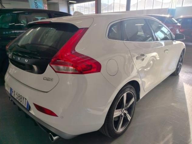 VOLVO V40 D2 R-design rif. 23795045 - Foto 6