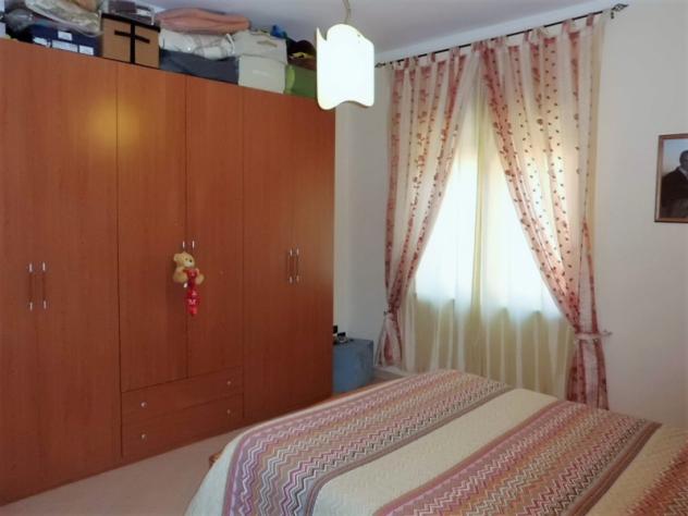 Bagnoregio - Vendesi appartamento ristrutturato con balconi e garage vicino a tutti i servizi. - Foto 10