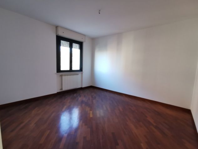 4 locali Montesilvano centro - Foto 10