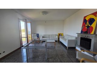Quadrilocale in affitto a Lerici