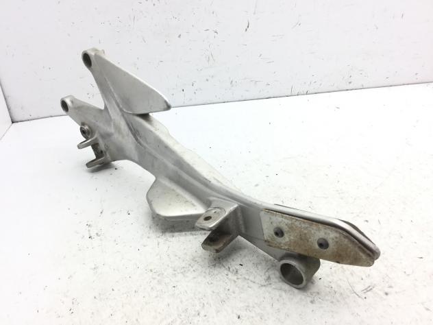 HONDA CBF N 600 STAFFA SUPPORTO PEDANE SINISTRE 2005 ZDCPC38E05F - Foto 2