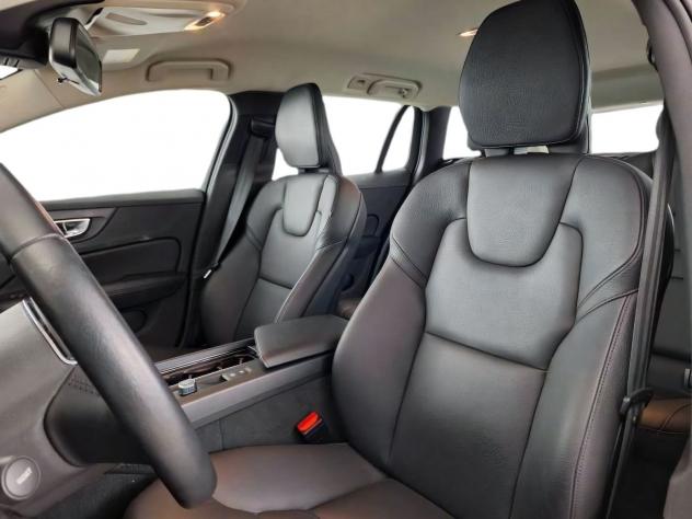 Volvo V60 B4 197+14 CV Mild Hybrid Diesel Automatica NAVI LED Momentum Business - Foto 6