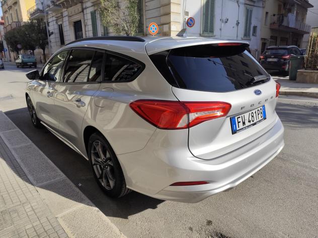 Ford Focus 1.5 EcoBlue 120CV SW ST-LINE AUTOMATICA - Foto 8