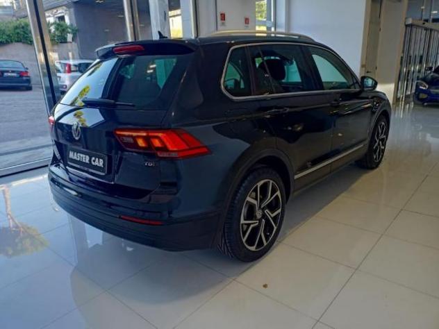 VOLKSWAGEN - Tiguan - 1.6 TDI Business BMT (C/V) - Foto 4
