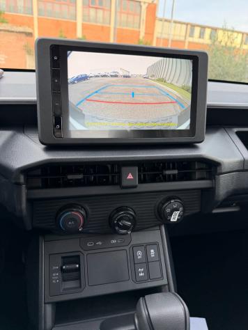 Toyota Hilux 2.8 D-4D A/T 4WD 48V 4 porte Double Cab KM ZERO - Foto 7