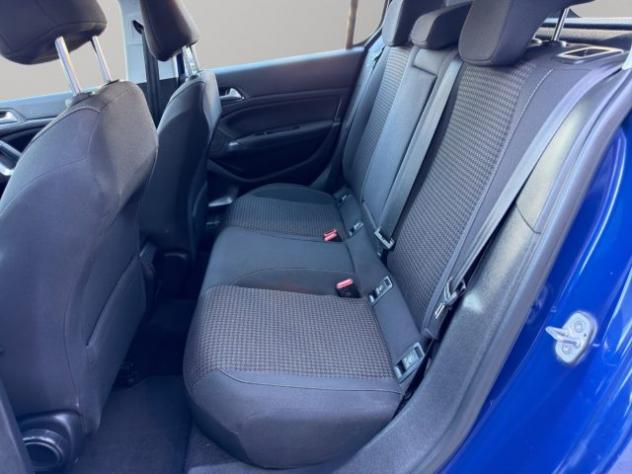 PEUGEOT 308 1.5 BlueHDi 130CV rif. 23504778 - Foto 8