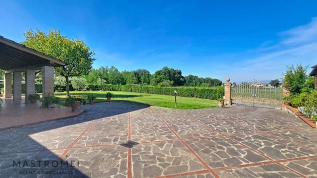 TERRATETTO di 6 vani e di 180 mq (ALTOPASCIO) rif. 3618 - Foto 4
