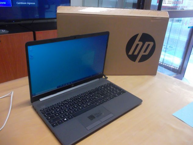 NOTEBOOK HP 255 G8 NUOVO+4GB+256SSD+WINDOWS 11+DIFETTO BATTERIA NON SI CARICA N - Foto 5