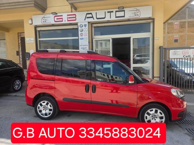 FIAT DOBLO' ANNO 2016 1.6 MJET 7 POSTI KM CERTIFICATI