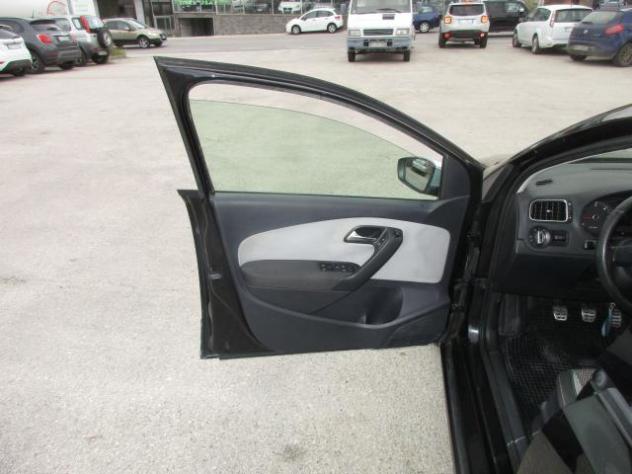 Volkswagen Polo Cross Polo 5p 1.6 tdi Cross 90cv GARANTITA FULL OPTIONAL - Foto 8