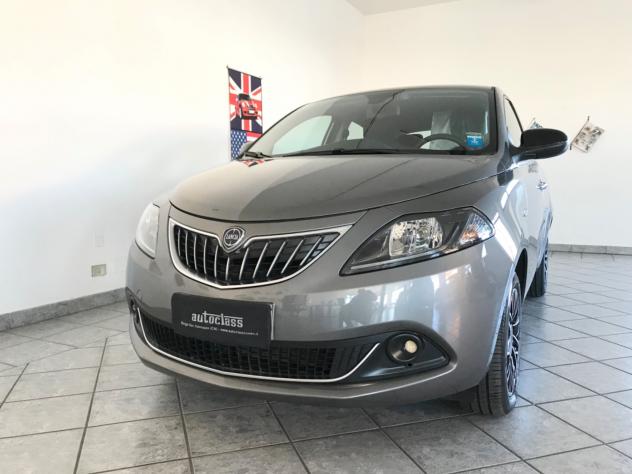 Lancia Ypsilon 1.0 FireFly 5 porte S&S Hybrid Platino - Foto 2