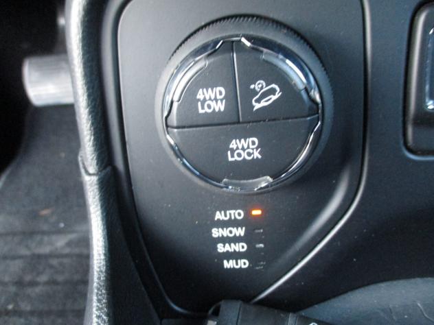 Jeep Renegade 2.0 Mjt 140CV 4WD Limited - Foto 10