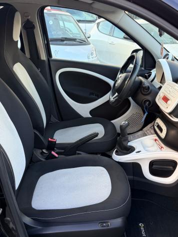 Smart ForFour 70 1.0 Passion Cabrio 2015 - Foto 10