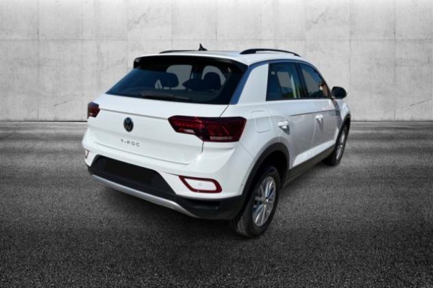 VOLKSWAGEN T-Roc 2.0 TDI SCR 150 CV DSG Life rif. 24117357 - Foto 2