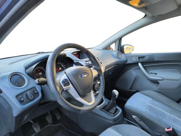 Ford Fiesta 1.4 TDCI 68 HP 5 PORTE NEOPATENTATI - Foto 10