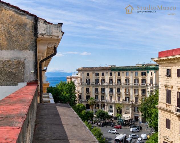 APPARTAMENTO di 10 vani e di 186 mq (NAPOLI) rif. NAVOGB - Foto 18