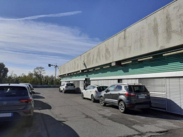 Immobile di 540 m² con 4 locali in vendita a Roncadelle - Foto 2